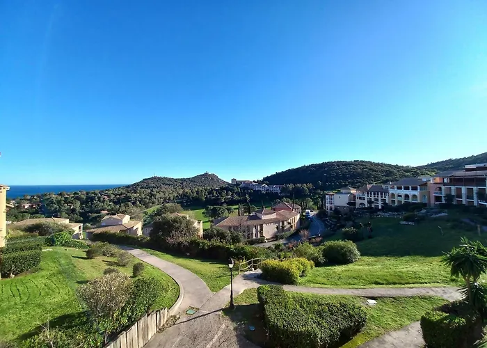 T2 Cosy Et Climatise Cap Esterel * Saint-Raphaël